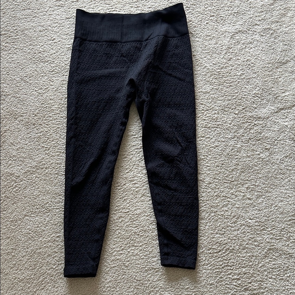Black Textured Leggings